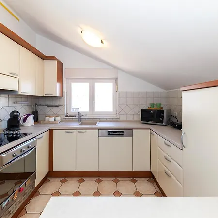 Apartman Dekorti *